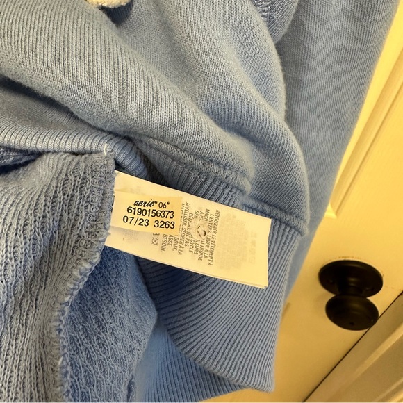 Aerie Pullover Sweater Women’s Blue Hooded Kangaroo Pocket Drawstring Size Med - Picture 7 of 7
